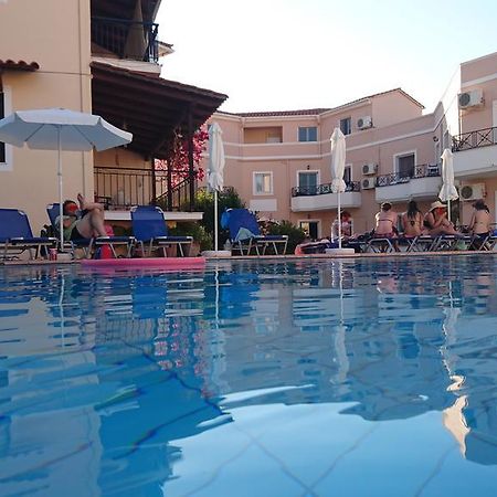 Doras Zante Studios & Apartments Аргаси Екстериор снимка