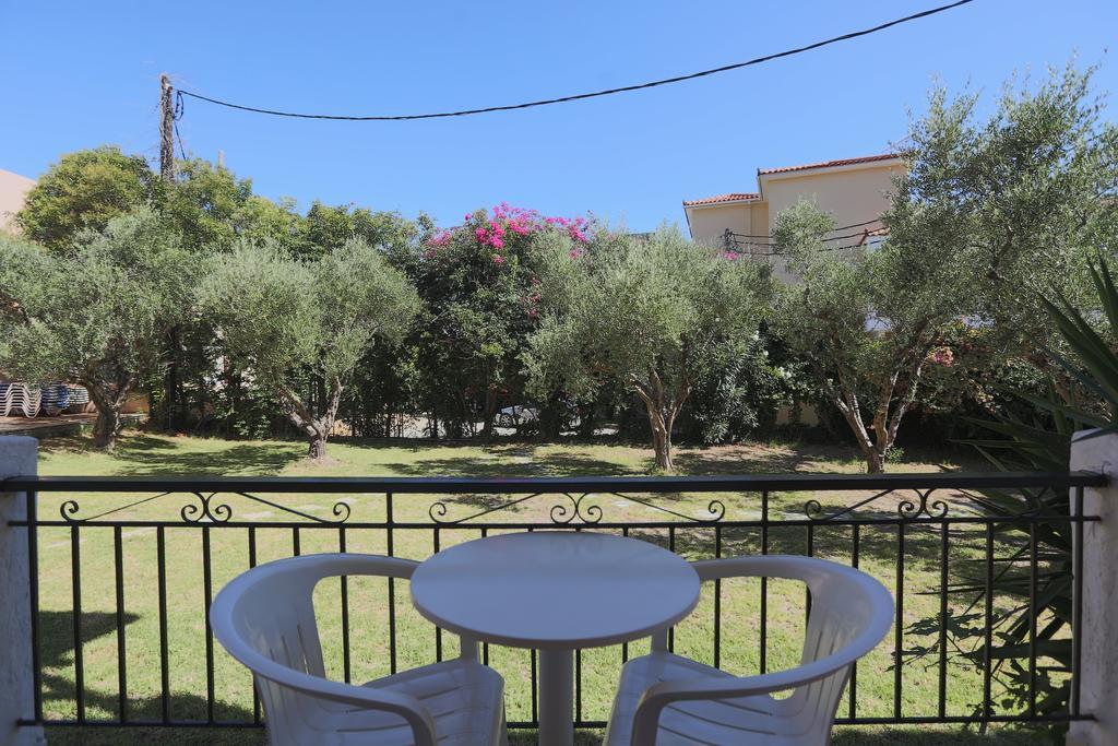 Doras Zante Studios & Apartments Аргаси Екстериор снимка