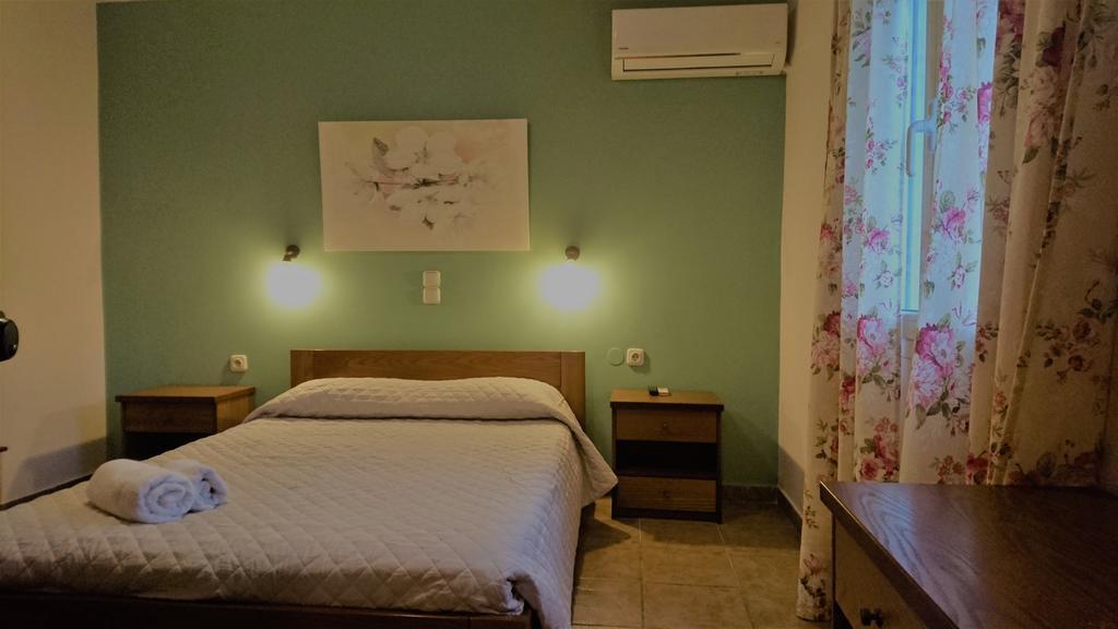 Doras Zante Studios & Apartments Аргаси Екстериор снимка
