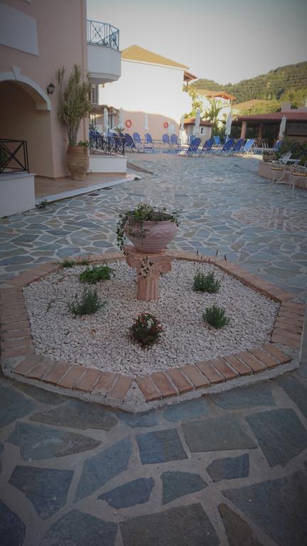 Doras Zante Studios & Apartments Аргаси Екстериор снимка
